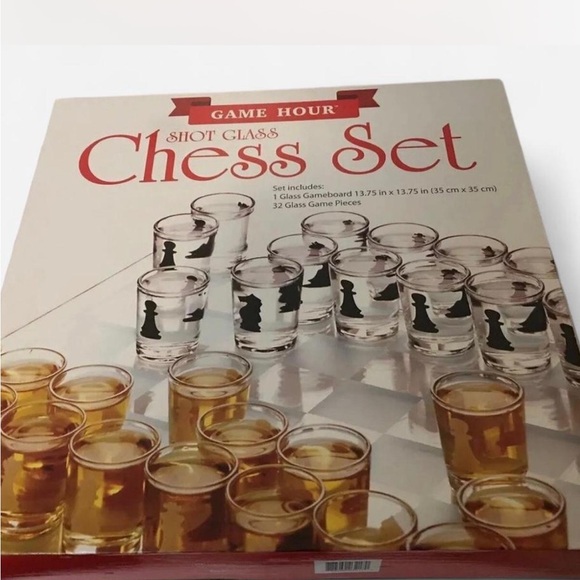 Shot Glass Chess Set - Black and Clear - Picture 2 of 7